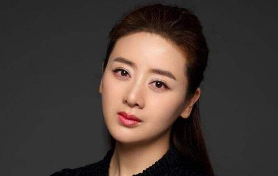 小李琳个人资料简历：为什么叫小李琳呢？