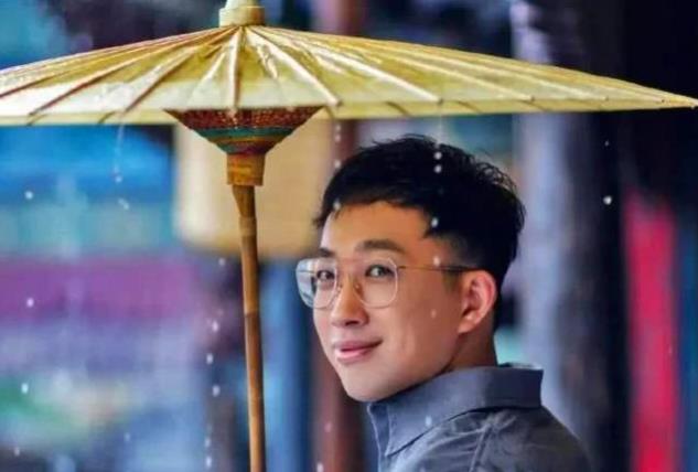 于正说大部分演员月收入几千块