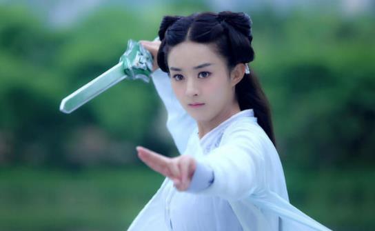 赵丽颖资料简介:演员赵丽颖最新消息父母及家庭背景 赵丽颖资料简介:演员赵丽颖最新消息父母及家庭背景