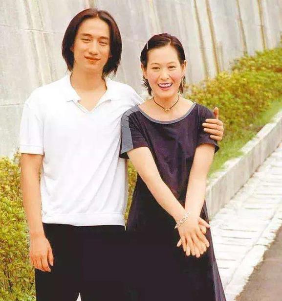 黄磊刘若英的真实关系：两人真的相爱过吗