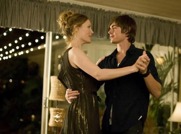 穿越电影排名前10：好看的穿越电影推荐