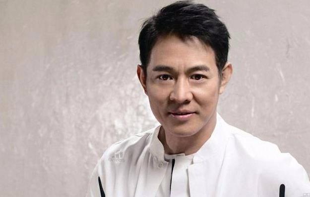 李连杰家世惊人:李连杰的家世揭秘 李连杰家世惊人:李连杰的家世揭秘