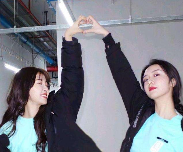 虞书欣和赵小棠是什么关系：赵小棠的男朋友是谁.