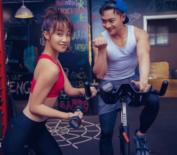 蓝盈莹的家世：曹骏和蓝盈莹为什么分手