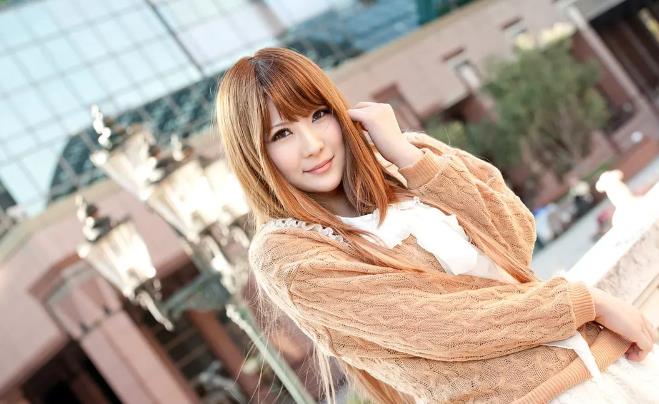 仁科百华资料照片：仁科百华性感作品照大全