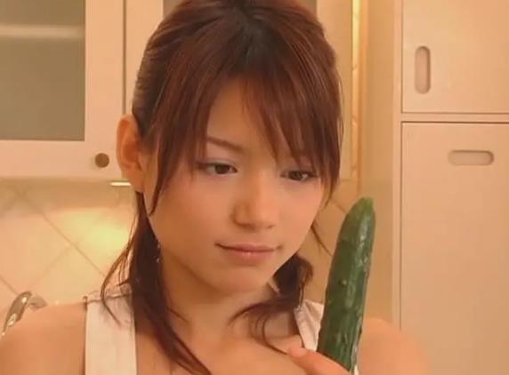 柚木提娜资料照片：柚木提娜性感照片大全