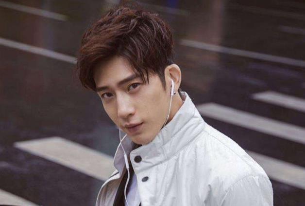 井柏然是怎么出道的：井柏然和倪妮谈了多久