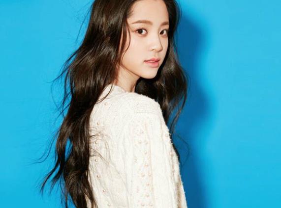 欧阳娜娜为什么退学：欧阳娜娜喜欢陈飞宇吗