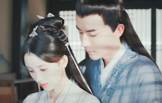 鞠婧祎垫肩是什么梗：于朦胧和鞠婧祎在一起了吗