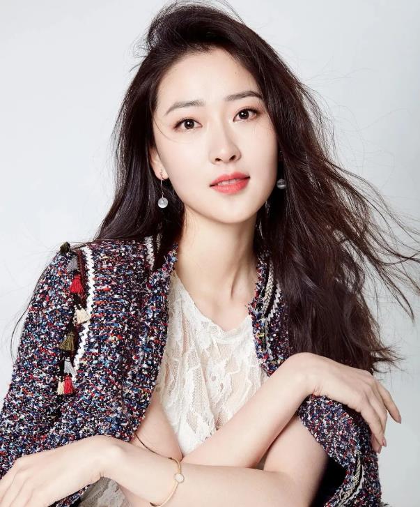 演员何雨虹的个人资料：何雨虹是富二代吗