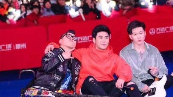 花儿乐队新成员朱利杰个人资料：新花儿乐队成员怎么样