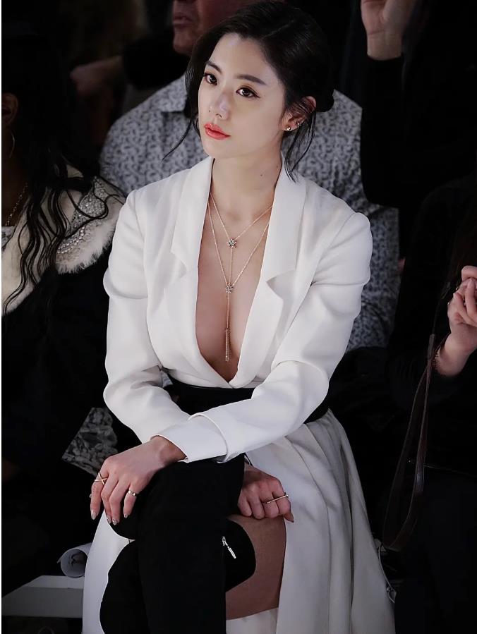 李成敏性感照集锦