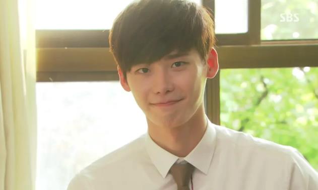 李钟硕在韩国算几线？李钟硕在韩国的人气高吗