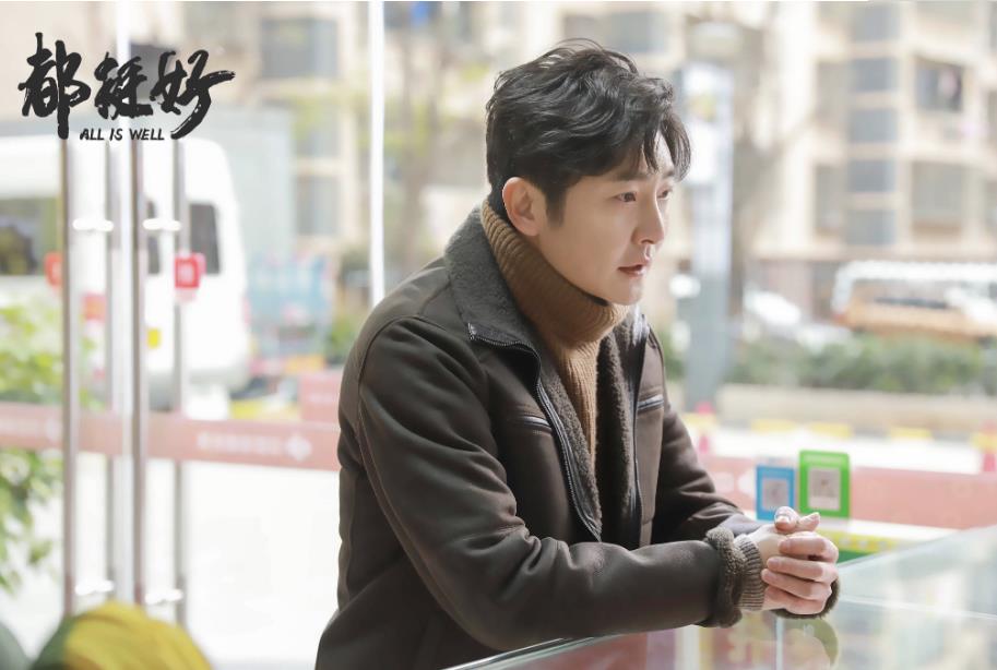 郭京飞为啥叫卡粉男孩：郭京飞现在为什么这么火