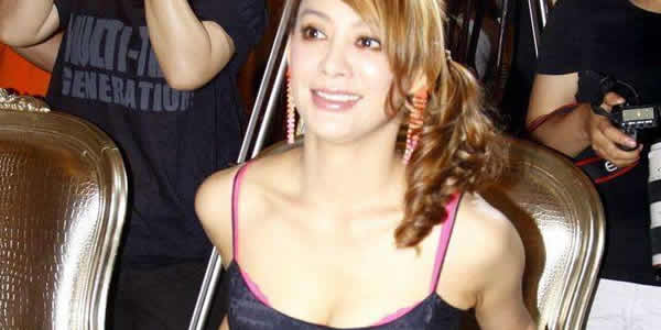 如何评价宁静的长相漂亮吗？