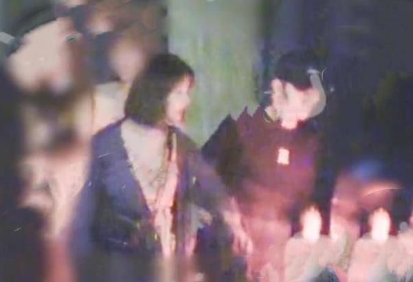 张一山短发女是谁：张一山和短发美女怎么回事