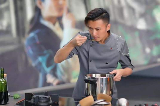 谢霆锋做饭水平怎么样:谢霆锋为什么喜欢做菜 谢霆锋做饭水平怎么样:谢霆锋为什么喜欢做菜