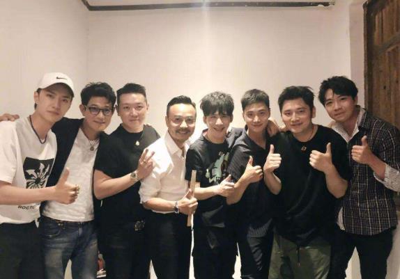 天天向上主持人名单表:天天向上主持人变化情况 天天向上主持人名单表:天天向上主持人变化情况