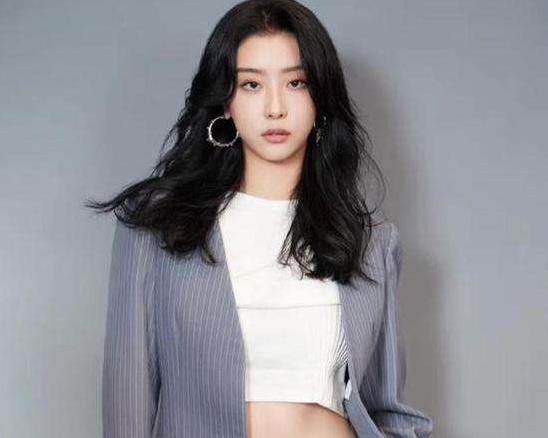 赵小棠的家境怎么样：赵小棠有男朋友