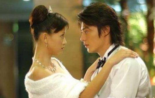 霍建华陈乔恩在一起过吗：霍建华前任女友都有谁