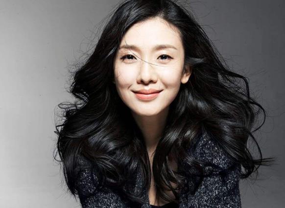 倪景阳资料简介：倪景阳老公是谁