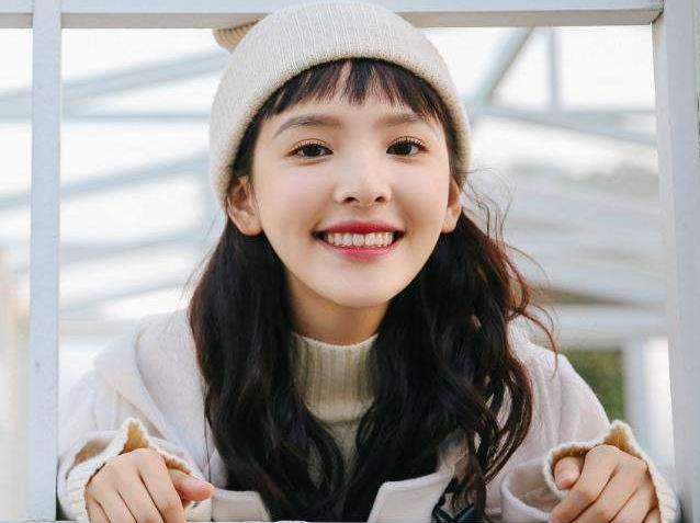 章若楠是怎么走红的：章若楠和许光汉在一起了吗