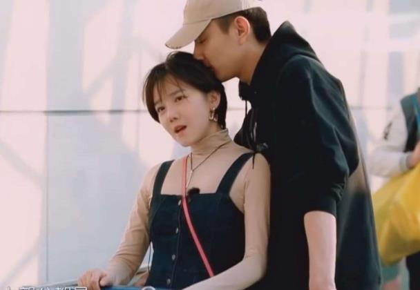 陈小纭和于小彤怎么认识的：陈小纭和于小彤为什么分手