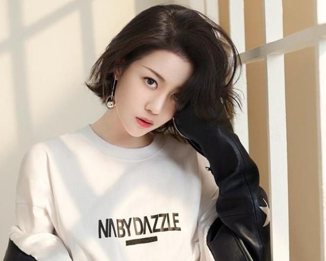 李溪芮为什么离开嘉行传媒 李溪芮伟喜欢张彬彬吗