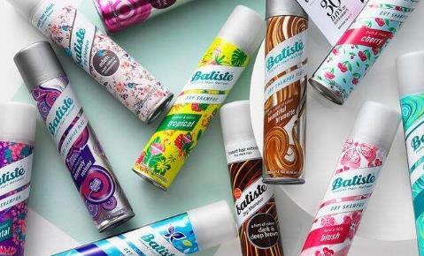 女生披肩卷发怎么扎好看,如何打理披肩卷发 女生披肩卷发怎么扎好看,如何打理披肩卷发