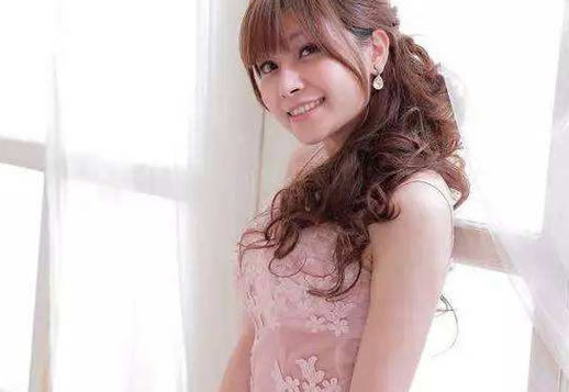 关于属虎的女人