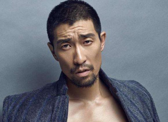 王千源个人资料简介：王千源老婆资料照片