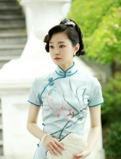 宋轶为什么被叫做小腰精：宋轶旗袍照多好看