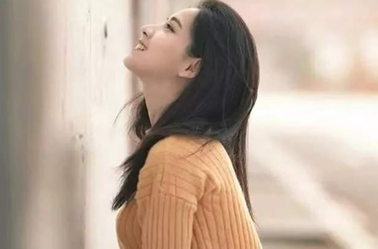 离婚再爱你,离婚女人喜欢你的5个表现 离婚再爱你,离婚女人喜欢你的5个表现