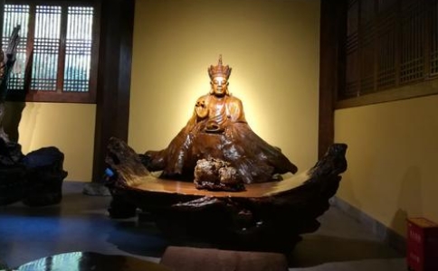 为什么要读诵经典？不仅利益自己还能嘉惠众生