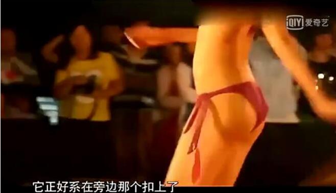 马凡舒个人资料是哪个队球迷：马凡舒T台泳裤意外掉落事件照片