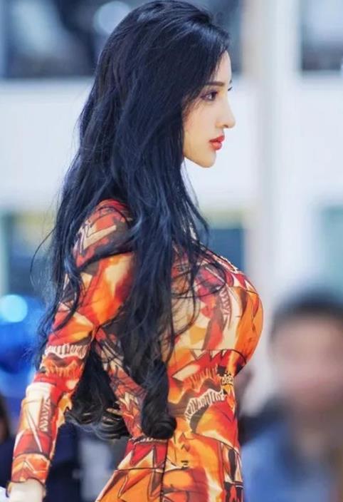 抖音大胸美女网红