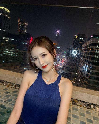 宸荨樱桃资料照片：宸荨樱桃黑葡萄事件