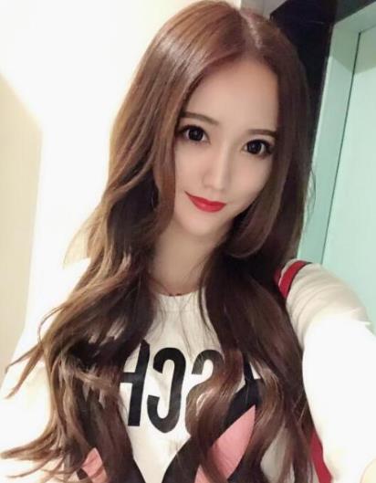 宸荨樱桃资料照片：宸荨樱桃黑葡萄事件