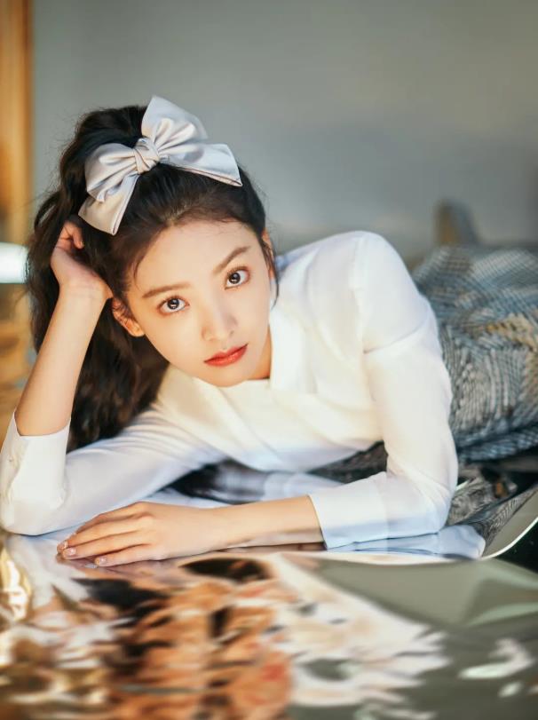 章若楠高清壁纸：章若楠高清图片集锦