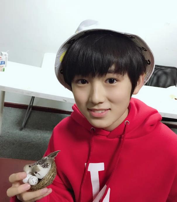 宋亚轩身高图片：时代少年团成员身高排名