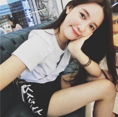 张大奕年龄身高多少：张大奕身价有多少