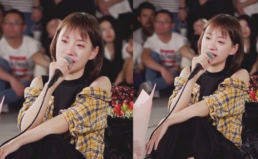 抖音小阿七在哪里直播？小阿七翻唱的所有的歌曲