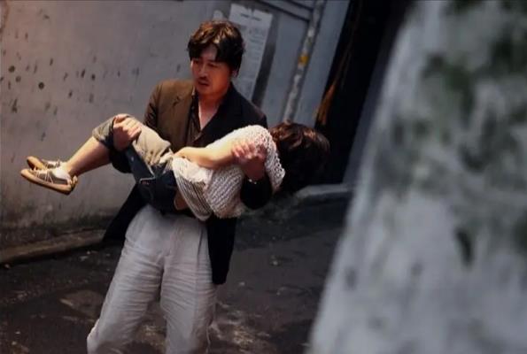 让人绝望到崩溃的电影：看完会感觉很压抑