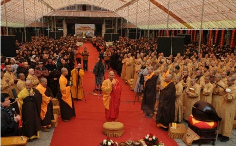 僧人的衣服有哪些? 僧人的衣服有哪些?