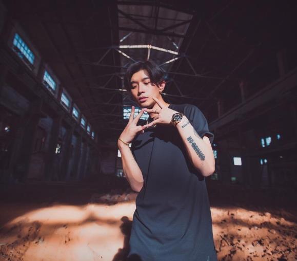 满舒克是什么梗？满舒克陪你过冬天什么梗