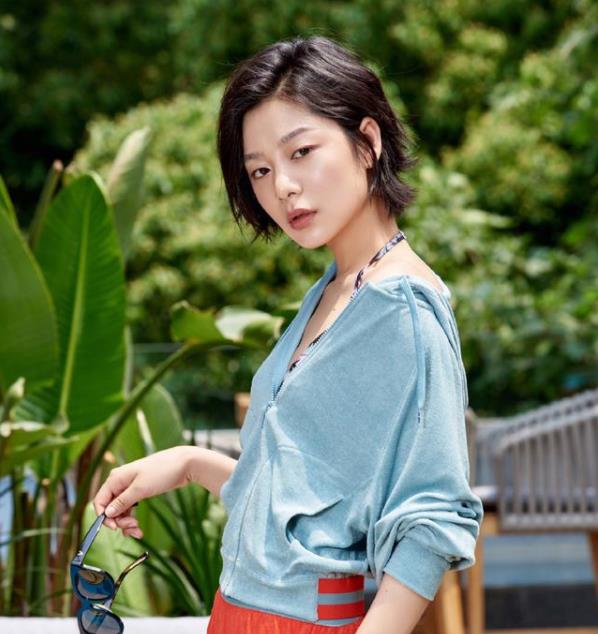 王真儿和安以轩很像