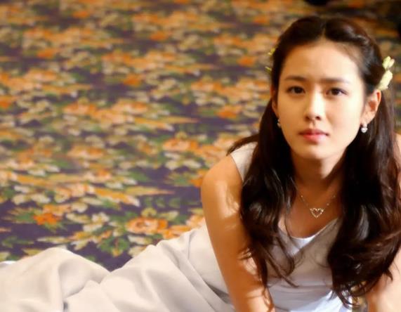 韩国av女星人气最高的十位