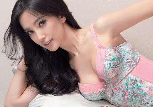 娱乐圈十个大胸姐：娱乐圈胸大女星排名