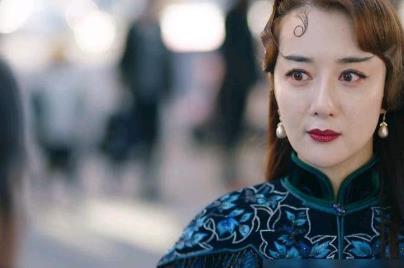 白英是怎么复活的，白英为什么和司藤长得不一样