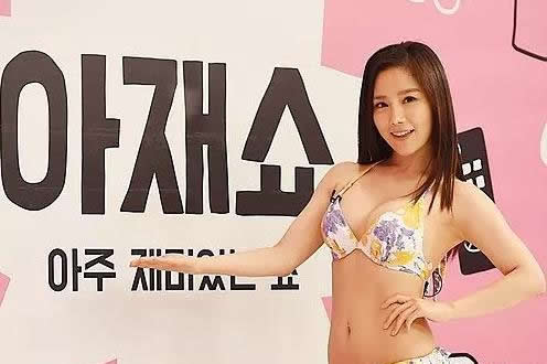 李采潭有哪些作品：韩国R级电影女星李采潭资料